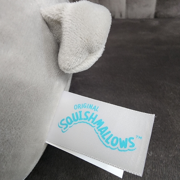 Blake Bunny Bowtie 8" Squishmallow BNWT. Spring. - Picture 9 of 9